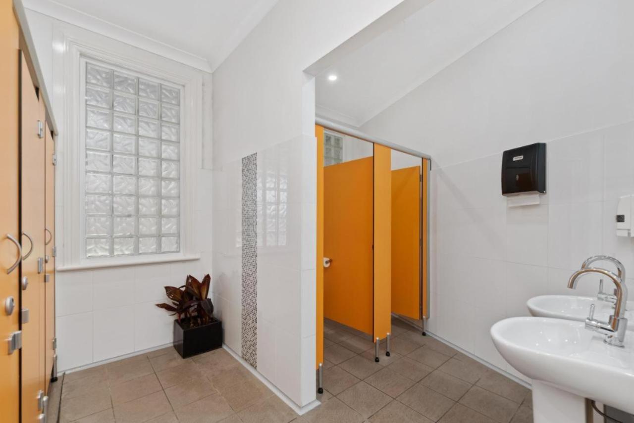 The Commercial Quarters Hotel Millthorpe Esterno foto